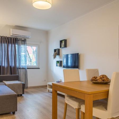 Charming And Central Apart - 350M From The Beach カスカイス エクステリア 写真